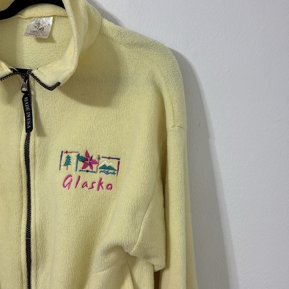 Vintage‎ Made in the USA Yellow Alaska Fleece Jacket Size S Zippered Embroidered - Picture 3 of 10
